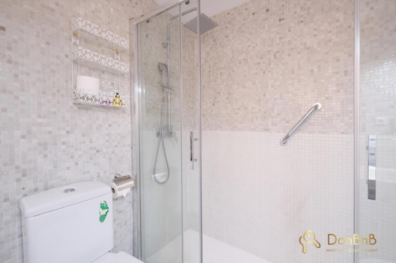 Apartamento Con Piscina En La Primera Linea De Playa De Fuengirola Eksteriør billede
