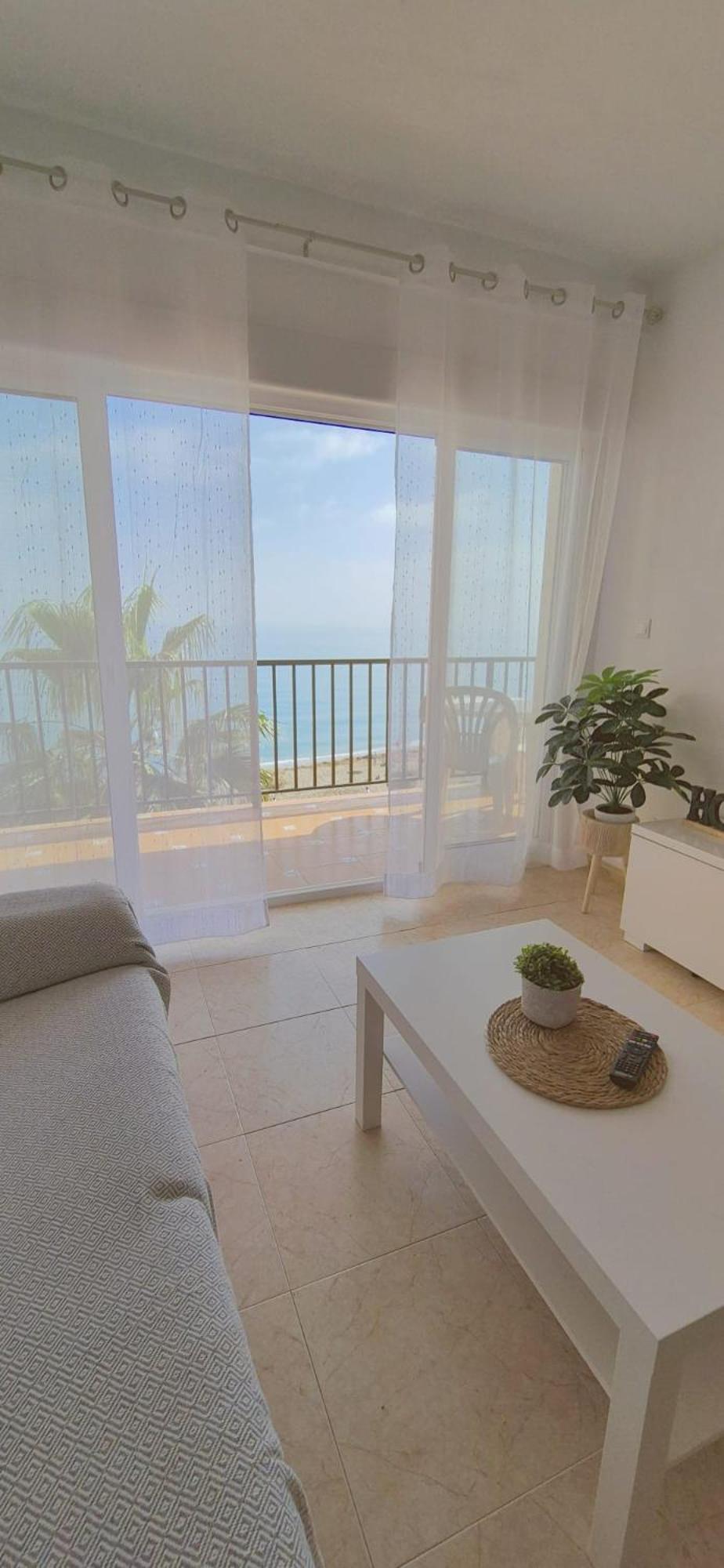 Apartamento Con Piscina En La Primera Linea De Playa De Fuengirola Eksteriør billede